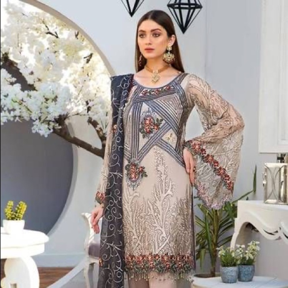Maryams Luxury embroidered collection